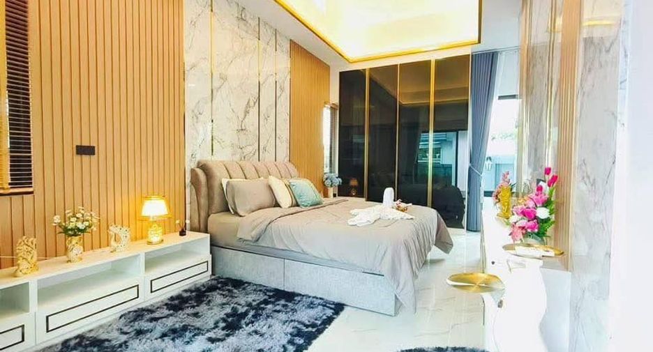 For sale 3 bedrooms villa in Bang Lamung, Chonburi