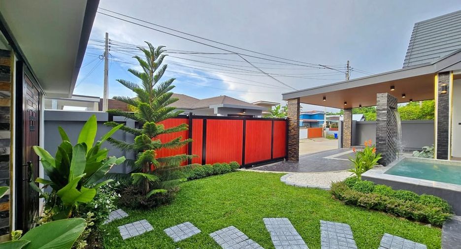 For sale 3 bedrooms villa in Bang Lamung, Chonburi