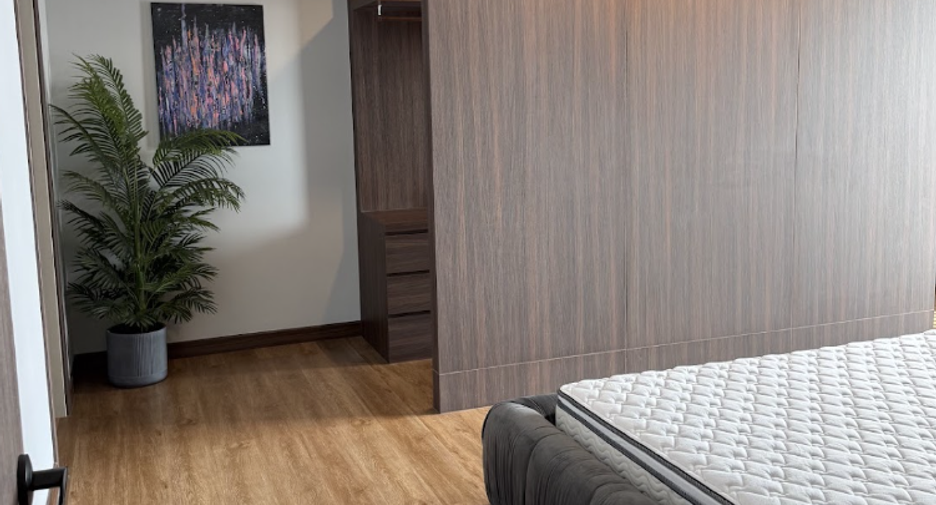 For sale 2 bedrooms apartment in Jomtien, Pattaya