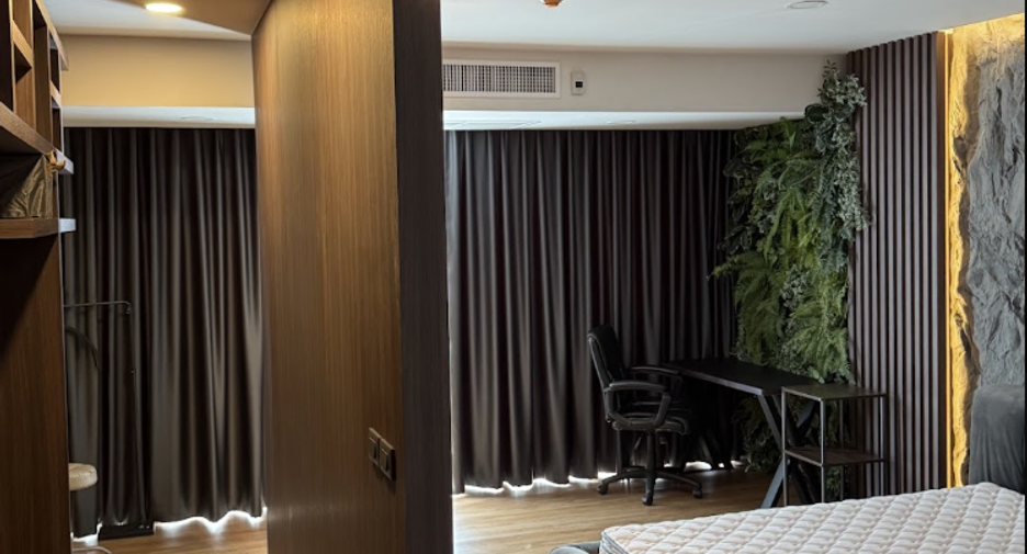 For sale 2 bedrooms apartment in Jomtien, Pattaya