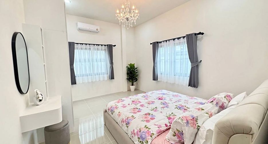 For sale 3 bedrooms villa in Bang Lamung, Chonburi