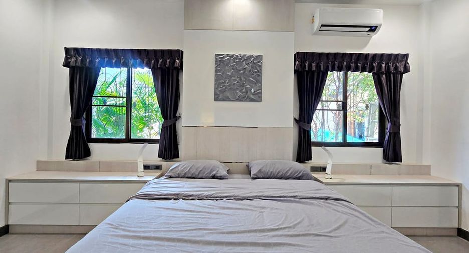 For sale 3 bedrooms villa in Bang Lamung, Chonburi
