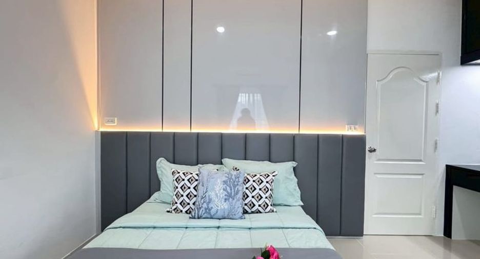 Villa zur Miete mit 5 Zimmer in Bang Lamung, Chonburi