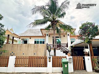À louer et à vendre 6 chambres villa à Bang Lamung, Chonburi
