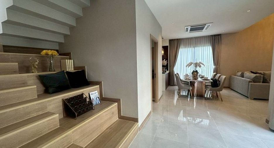 For rent 4 bedrooms house in Bang Lamung, Chonburi