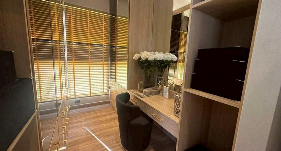 For rent 4 bedrooms house in Bang Lamung, Chonburi