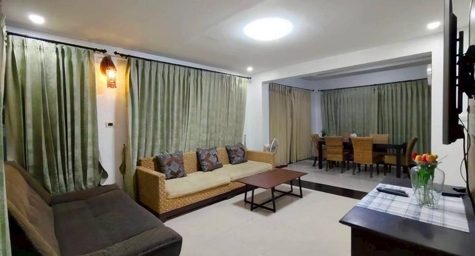 For rent 5 bedrooms villa in Bang Lamung, Chonburi