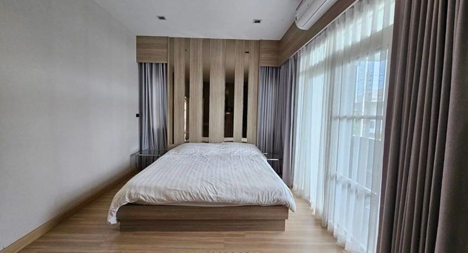 Haus zur Miete mit 3 Zimmer in Bang Lamung, Chonburi