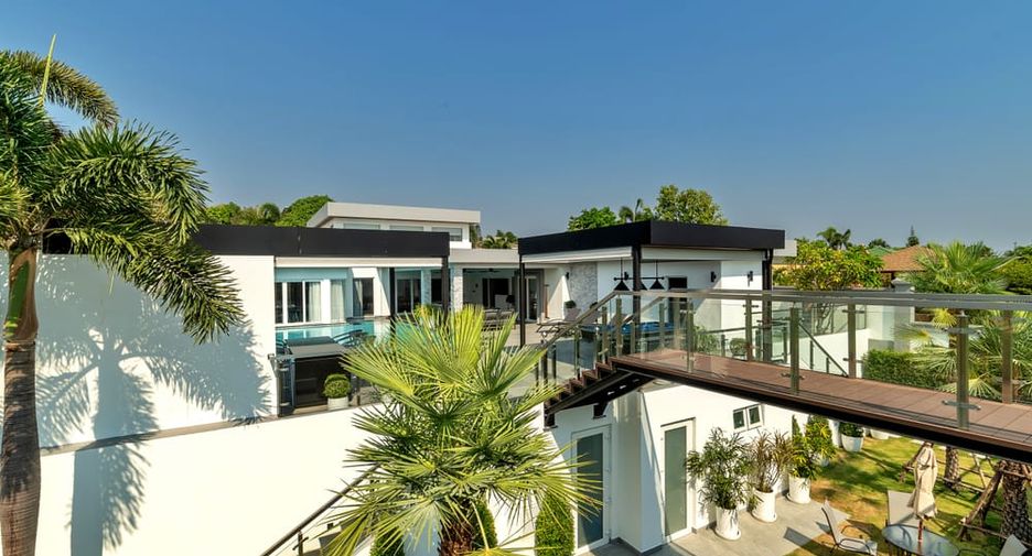 À vendre 6 chambres villa à Bang Lamung, Chonburi