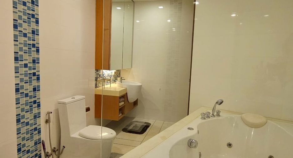 Condo en venta de 2 habitaciones en Bang Lamung, Chonburi