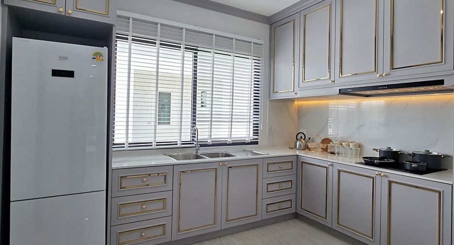 À vendre 4 chambres maison à Bang Lamung, Chonburi