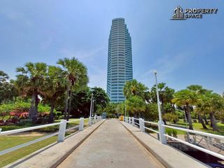 Condo en venta de 3 habitaciones en Na Jomtien, Pattaya