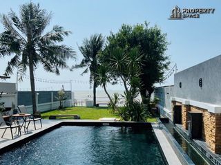 For rent 4 bedrooms villa in Bang Lamung, Chonburi