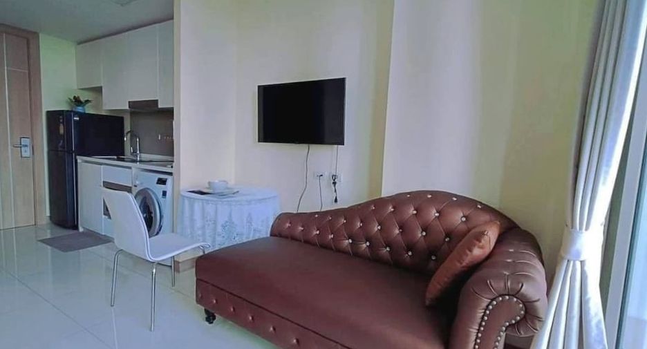 Condo en alquiler de 1 habitaciones en Bang Lamung, Chonburi