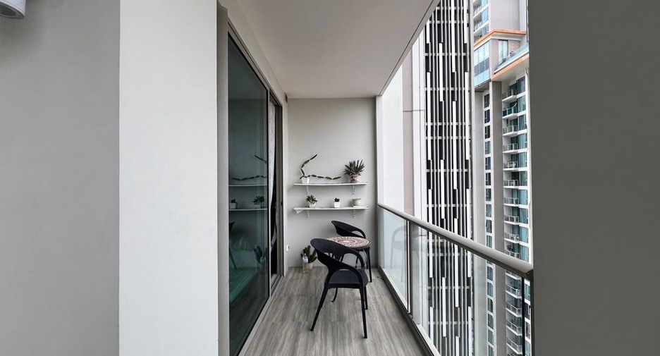 Condo en venta de 2 habitaciones en Bang Lamung, Chonburi