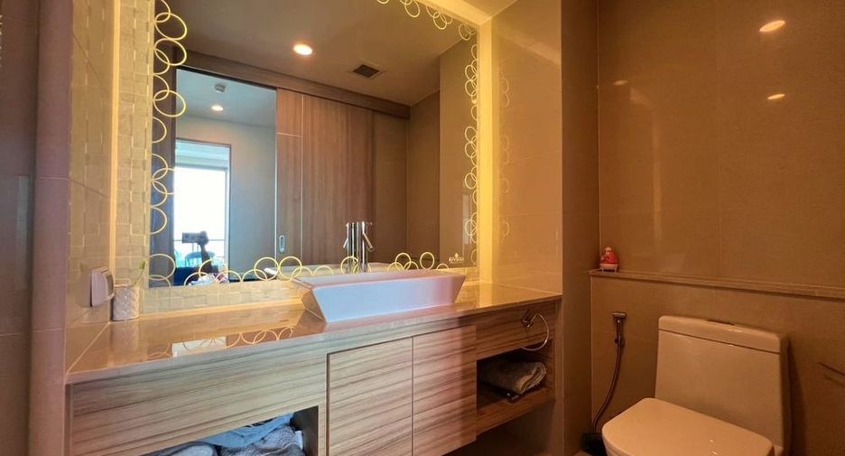 Condo en venta de 2 habitaciones en Bang Lamung, Chonburi