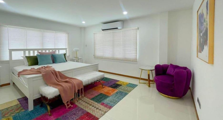 Villa en alquiler de 5 habitaciones en Jomtien, Pattaya