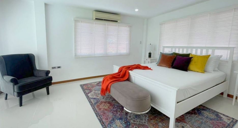 Villa en alquiler de 5 habitaciones en Jomtien, Pattaya