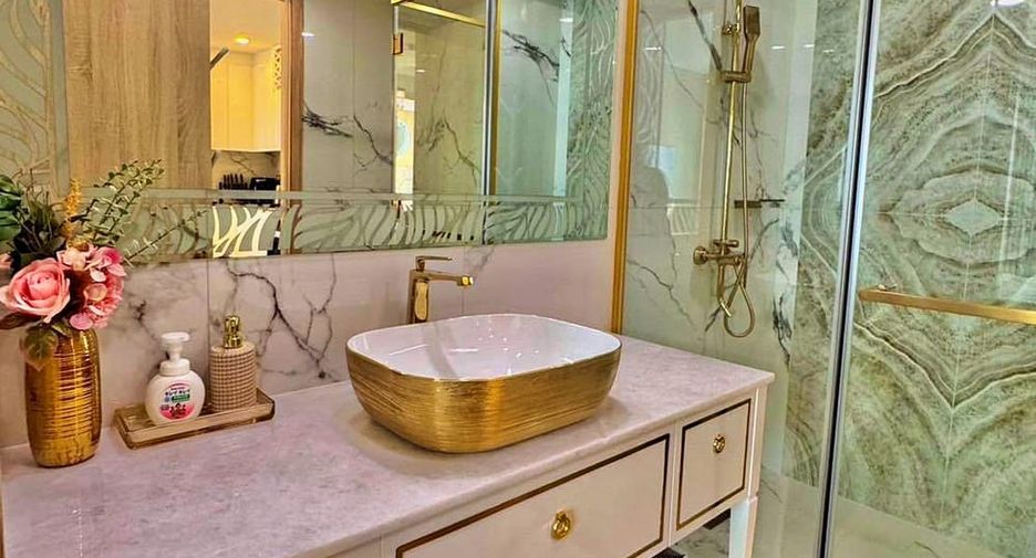 À louer et à vendre 2 chambres condo à Jomtien, Pattaya