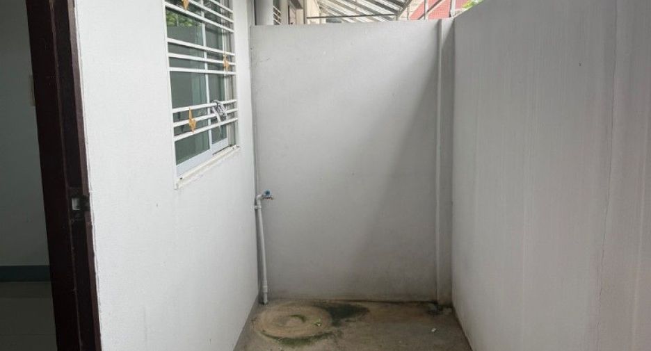 For rent and for sale 2 bedrooms townhouse in Mueang Lamphun, Lamphun
