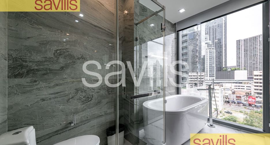 For rent 2 bedrooms condo in Khlong Toei, Bangkok