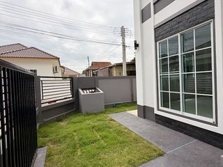 For sale 4 bedrooms house in Hang Dong, Chiang Mai