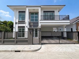 For sale 4 bedrooms house in Hang Dong, Chiang Mai