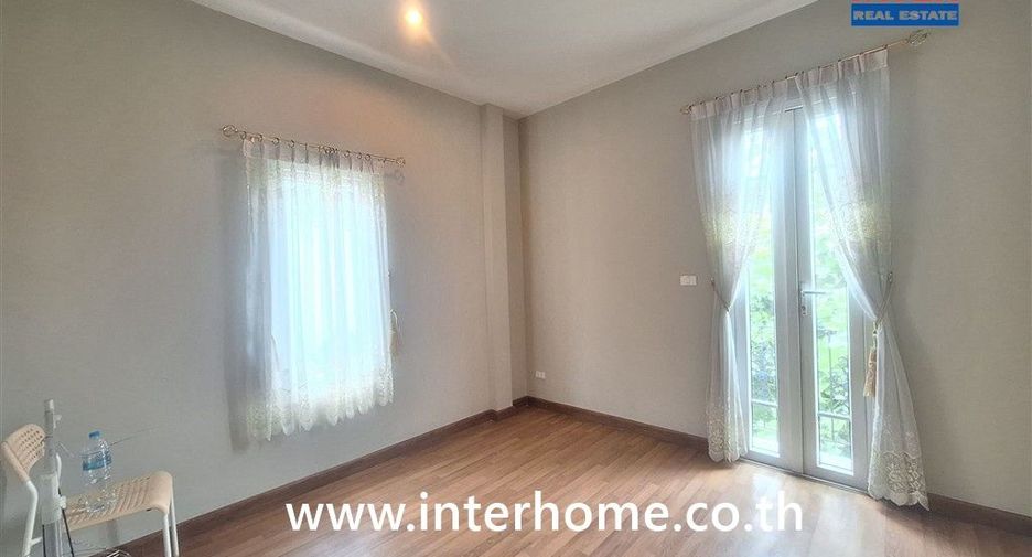 For sale 3 bedrooms townhouse in Pak Kret, Nonthaburi