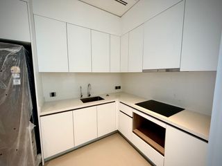 For rent 3 bedrooms condo in Sathon, Bangkok