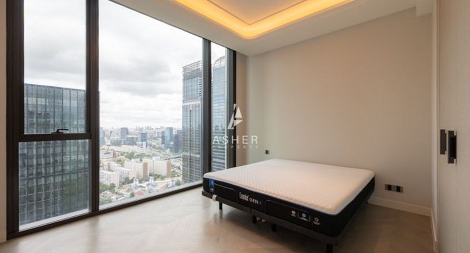For sale 3 bedrooms condo in Sathon, Bangkok