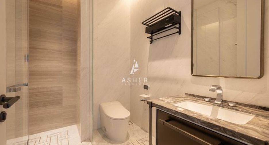 For sale 3 bedrooms condo in Sathon, Bangkok