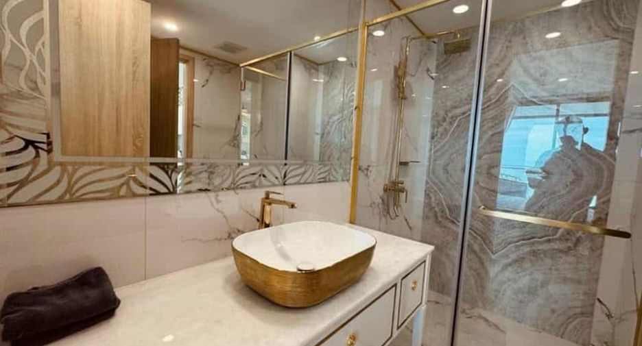 À vendre 2 chambres condo à Jomtien, Pattaya