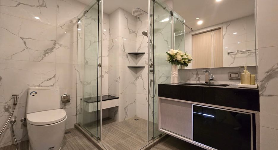 For rent and for sale 1 bed condo in Bang Lamung, Chonburi