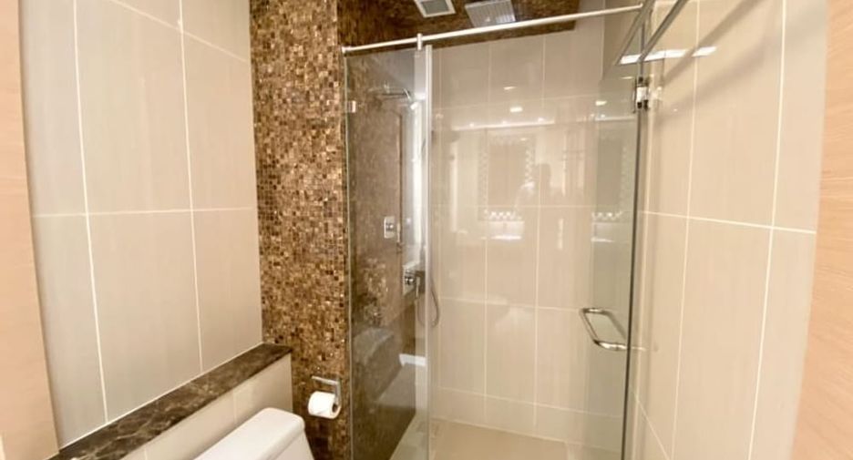 For rent and for sale 2 bedrooms condo in Bang Lamung, Chonburi