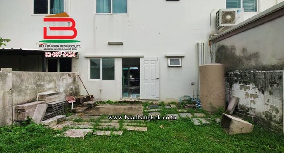出售 2 卧室 联排别墅 在 Lam Luk Ka, Pathum Thani