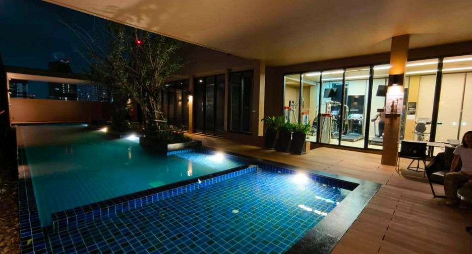 For rent 2 bedrooms condo in Ratchathewi, Bangkok