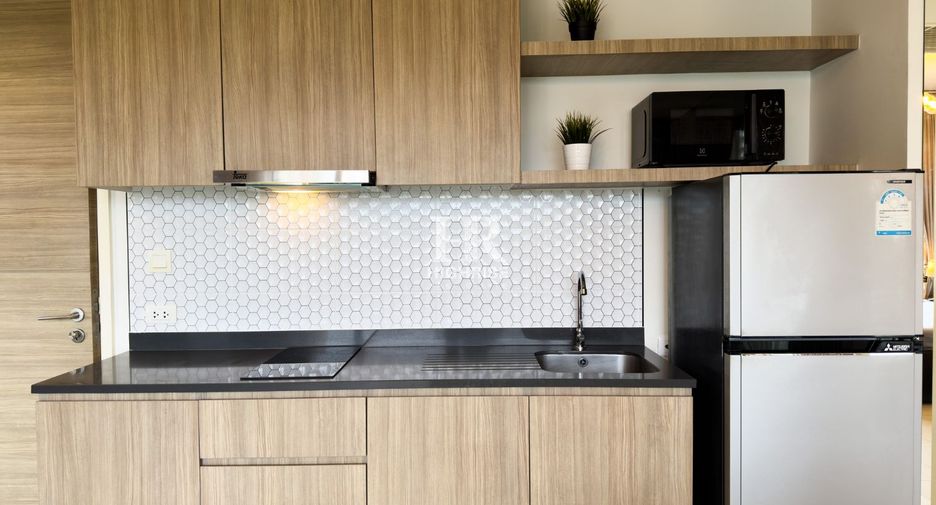 Wohnung zur Miete mit 1 Zimmer in Bang Lamung, Chonburi