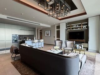 For sale 3 bedrooms condo in Khlong San, Bangkok