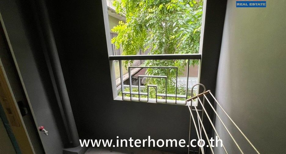 For sale 1 bed condo in Thon Buri, Bangkok