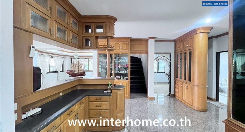 Casa en venta de 3 habitaciones en Sai Mai, Bangkok