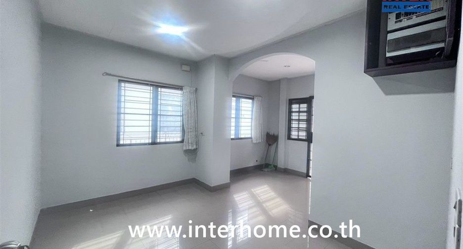 Casa en venta de 3 habitaciones en Sai Mai, Bangkok