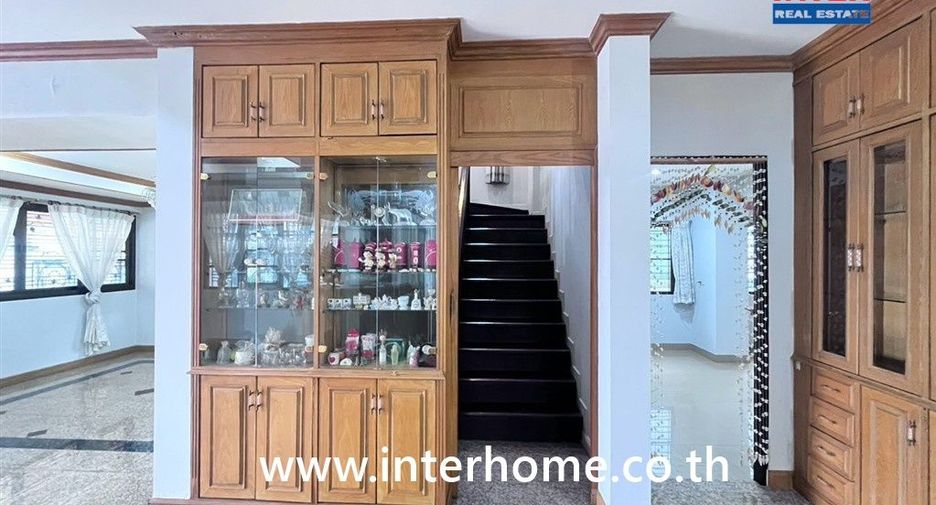 Casa en venta de 3 habitaciones en Sai Mai, Bangkok