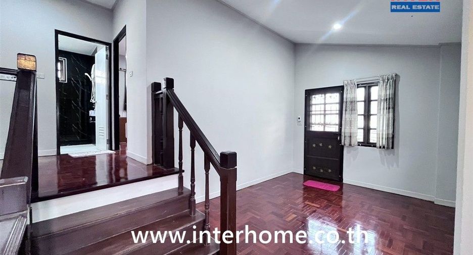 Casa en venta de 3 habitaciones en Sai Mai, Bangkok