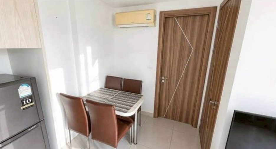 For rent 2 bedrooms condo in Bang Lamung, Chonburi