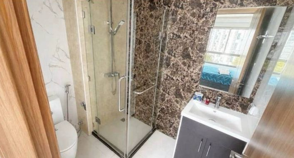 For rent 2 bedrooms condo in Bang Lamung, Chonburi
