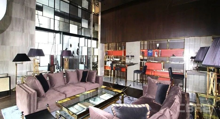 For sale 2 bedrooms condo in Khlong Toei, Bangkok