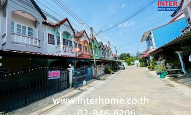 For sale 2 ベッドルーム townhouse in Krathum Baen, Samut Sakhon