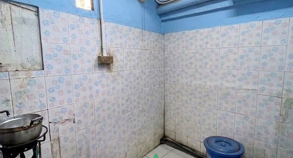 For sale 2 bedrooms townhouse in Don Mueang, Bangkok