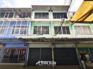 Gewerbefläche zum Kauf mit 3 Zimmer in Sathon, Bangkok