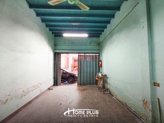 Gewerbefläche zum Kauf mit 3 Zimmer in Sathon, Bangkok